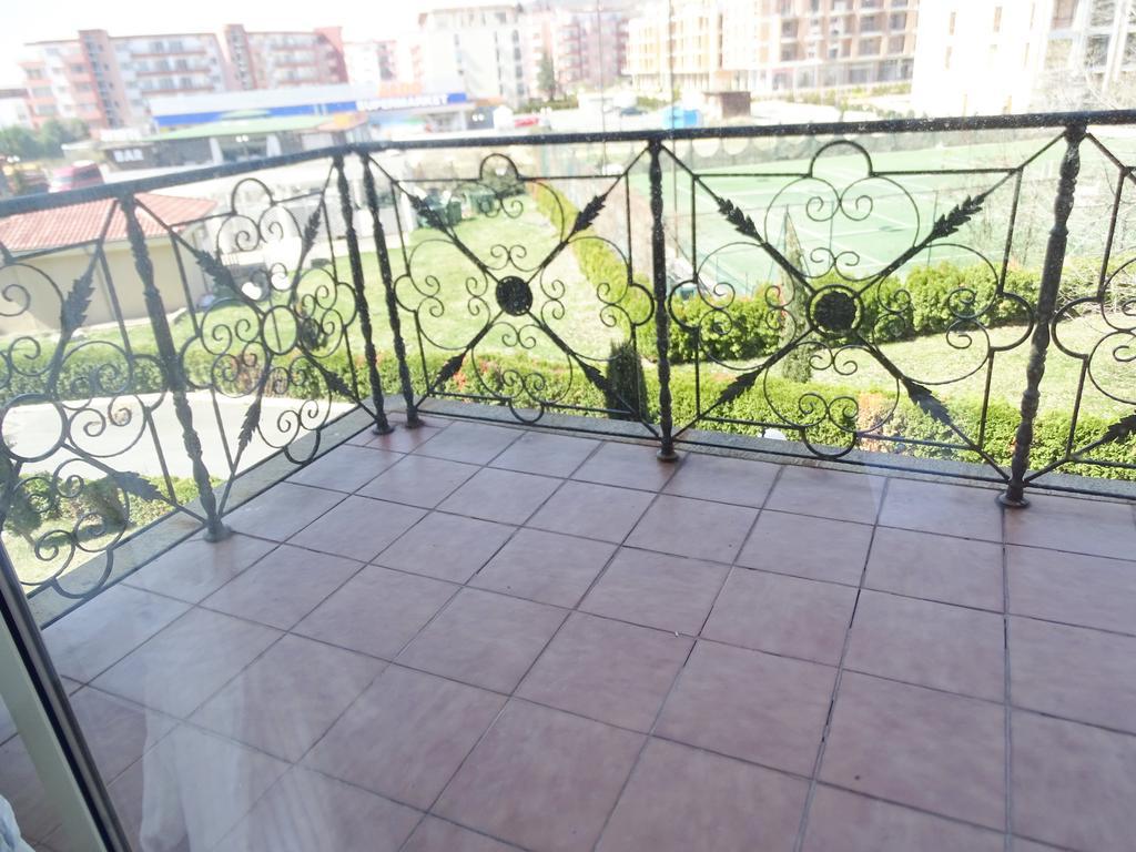 Elenite Private Apartments Luaran gambar