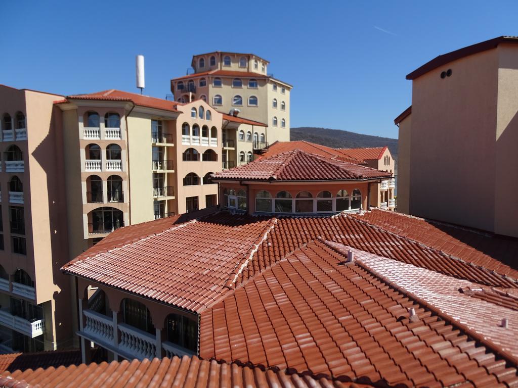 Elenite Private Apartments Luaran gambar